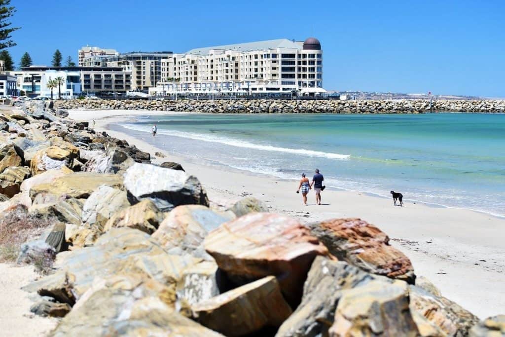 Glenelg-North-Beach-2_6951994be4cefef86ac78020d31182d4