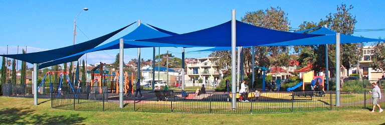 Cromwell-Park-Playground-South-768×250