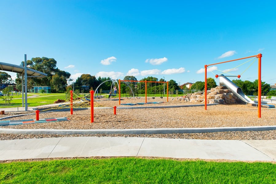 201705001836playropecraigieburngardens-cragieburn