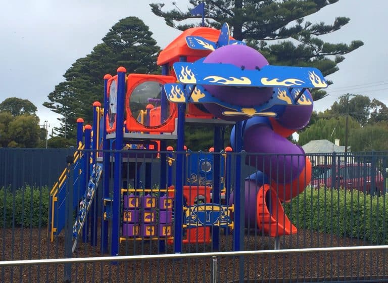 BIG-4-Port-Fairy-2-768×560