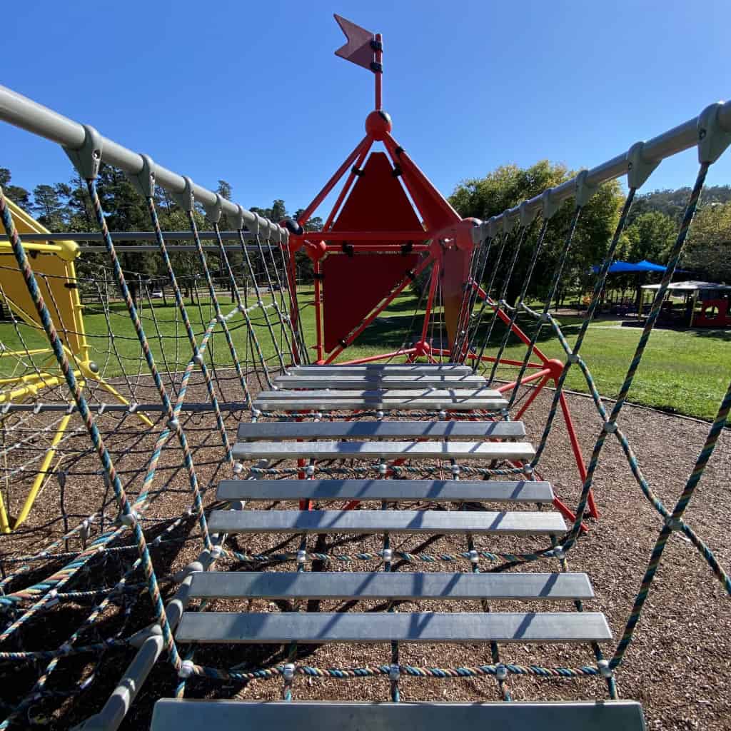 Colour Fort – Fadden Pines Playground