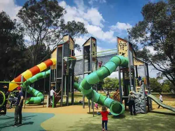 STRATHFIELD PARK PLAYGROUND: AN AMAZING + HUGE SPACE FOR KIDS